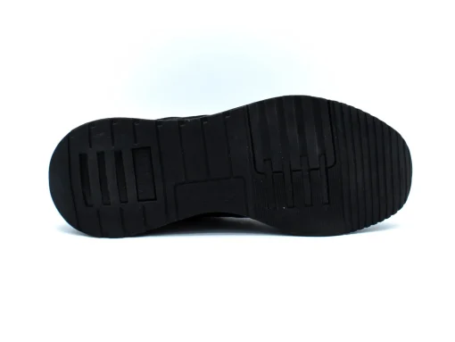 ADIDAS Racer TR23