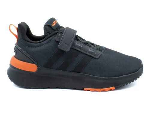 ADIDAS Racer TR21