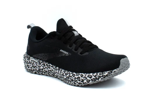 BROOKS Revel 6