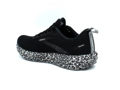BROOKS Revel 6