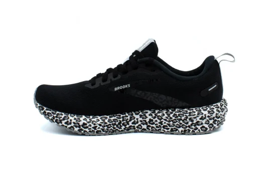 BROOKS Revel 6