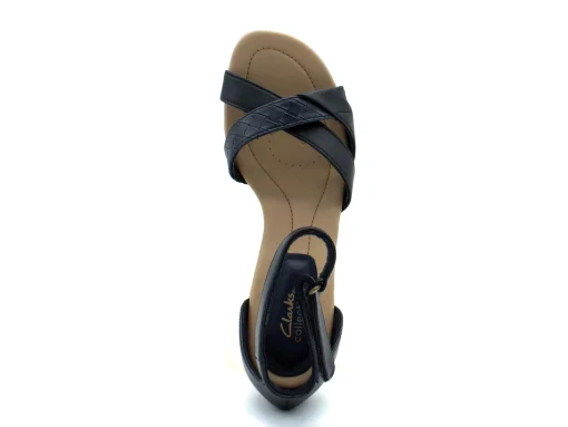 CLARKS Desirae Lily