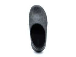 CROCS WORK NERIA PRO II SLIP-RESISTANT CLOGS