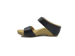 DANSKO Tanya