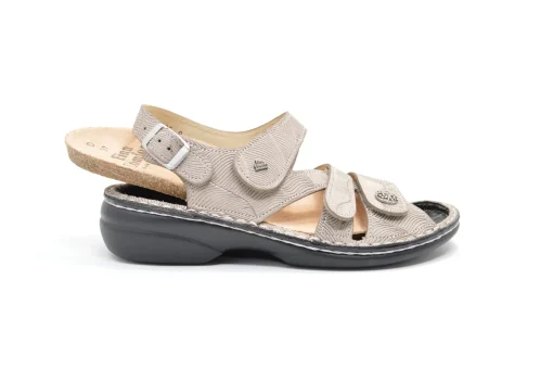 FINN COMFORT 2562