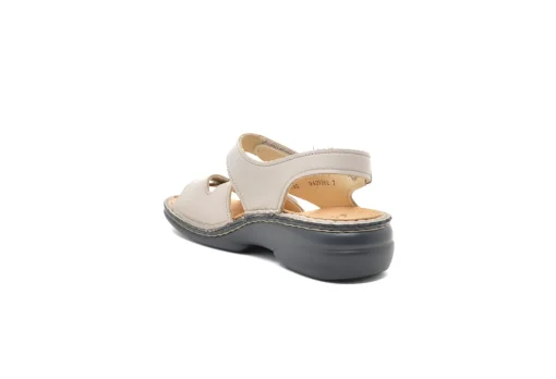 Finn Comfort Gomera