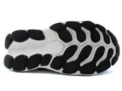 NEW BALANCE Fresh Foam V4