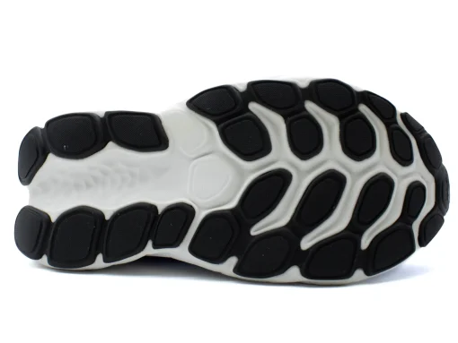 NEW BALANCE Fresh Foam V4