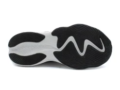 NEW BALANCE FuelCell Shift TR v2