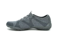 SKECHERS Relaxed Fit: Breathe Easy