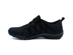 SKECHERS Relaxed Fit®: Breathe-Easy - Infi-Knity