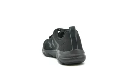 UNDER ARMOUR Charged Assert 8