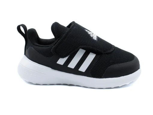 ADIDAS Forta Run 2.0.