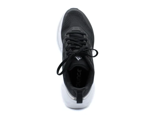 ADIDAS Questar Sneakers