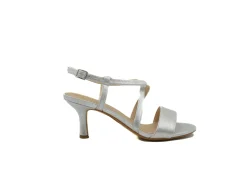CLARKS Amali Buckle