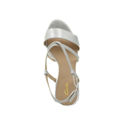 CLARKS Amali Buckle
