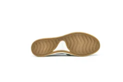 CLARKS Breeze Step