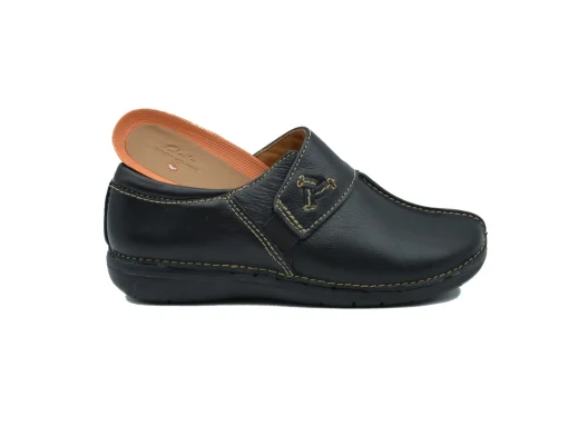CLARKS Un Loop Ave