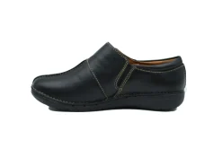 CLARKS Un Loop Ave