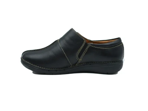 CLARKS Un Loop Ave