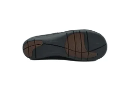 CLARKS Un Loop Ave