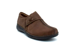 CLARKS  Un Loop Ave slip-on