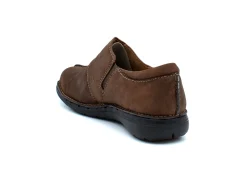 CLARKS  Un Loop Ave slip-on