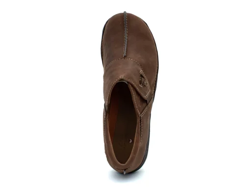 CLARKS  Un Loop Ave slip-on