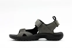 KEEN. TARGHEE III OPEN TOE SANDAL