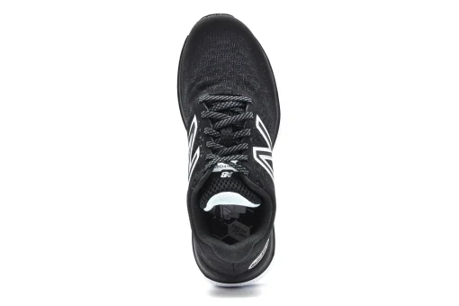 NEW BALANCE FreshFoam 680v7