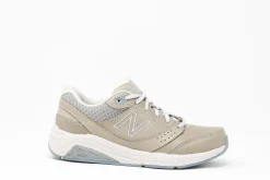 NEW BALANCE Leather 928v3