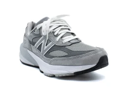 NEW BALANCE 990v6