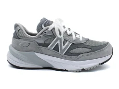 NEW BALANCE 990v6