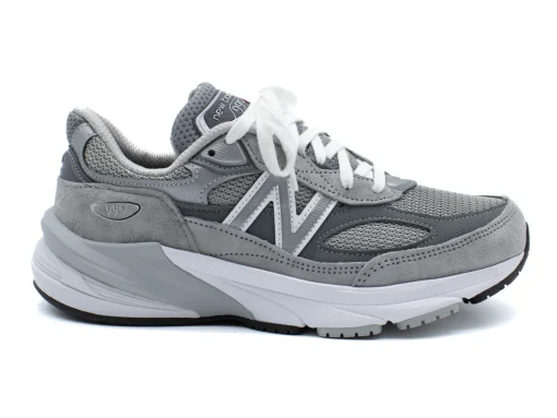 NEW BALANCE 990v6