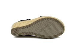 SKECHERS Beverlee Casual Outing