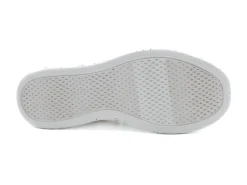 SKECHERS Skip Cute - Beach Stroll