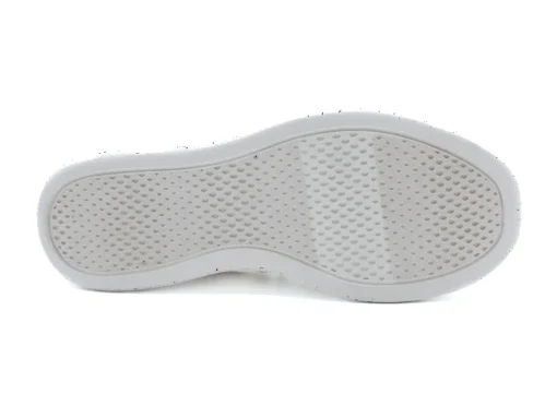 SKECHERS Skip Cute - Beach Stroll