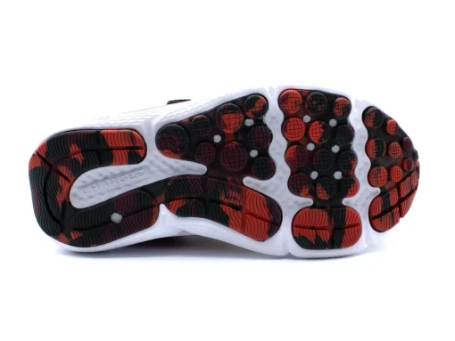 UNDER ARMOUR Assert 10