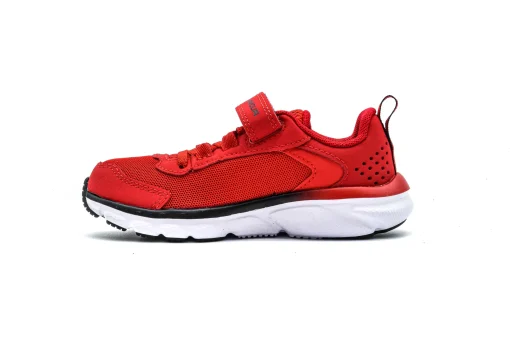 UNDER ARMOUR Assert 9 AC