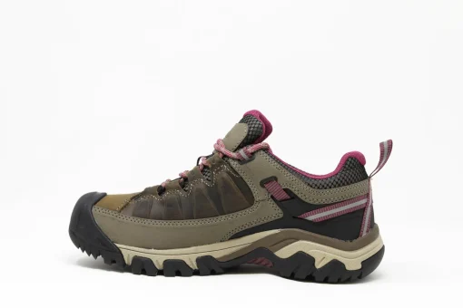 KEEN. TARGHEE III WP LOW
